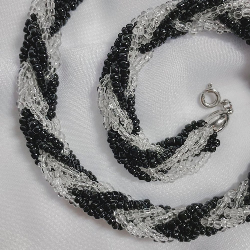 Vintage Trifari Black Clear Glass Seed Beaded Woven Rope Choker Necklace - Picture 4 of 8